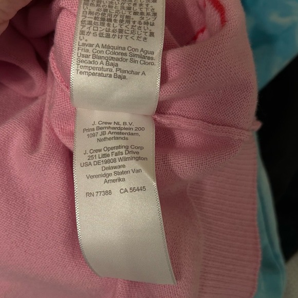 J. Crew Teddie Soft Pink and Red Hearts Crew Neck Sweater. Size L - Picture 9 of 10